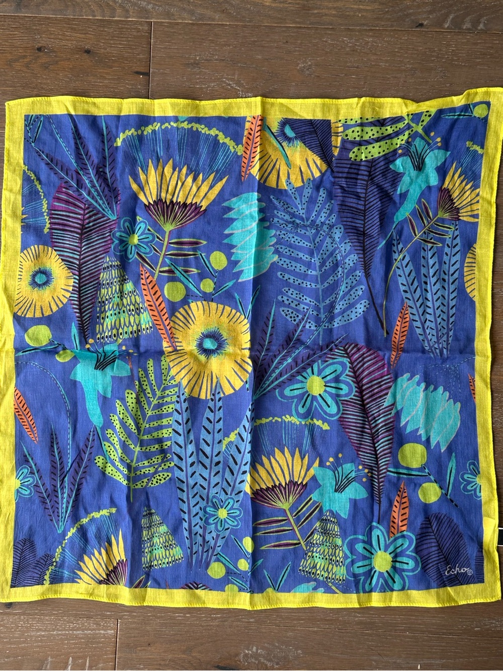 Vintage echo scarf 20”